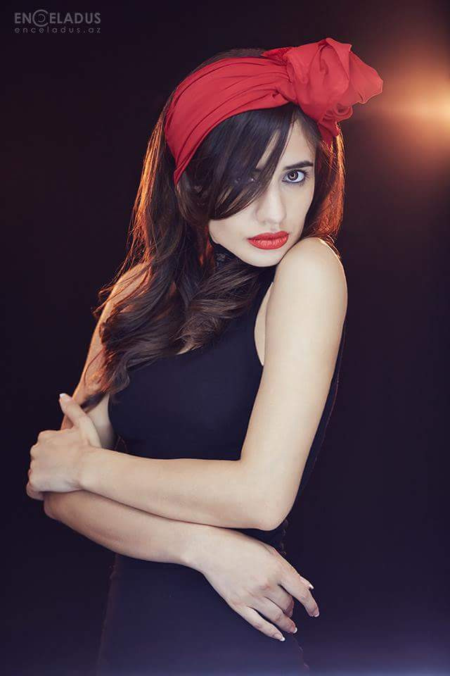 Portretlər. Bakıda fotoqraf Kamran Enceladus
