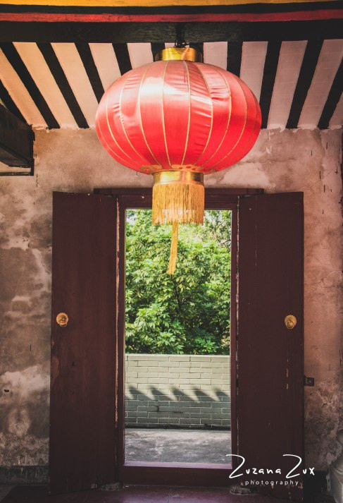 China. Bojana Žuža, photographer in Belgrade, Serbia