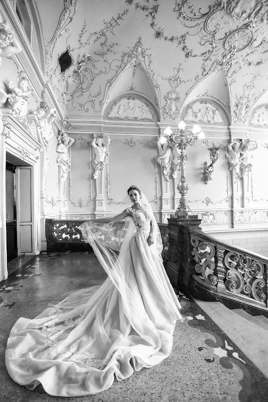 Weddings. Welcome to my video and photo world!