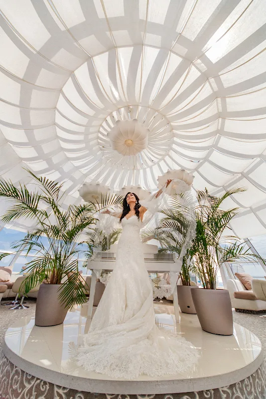 Weddings. Welcome to my video and photo world!