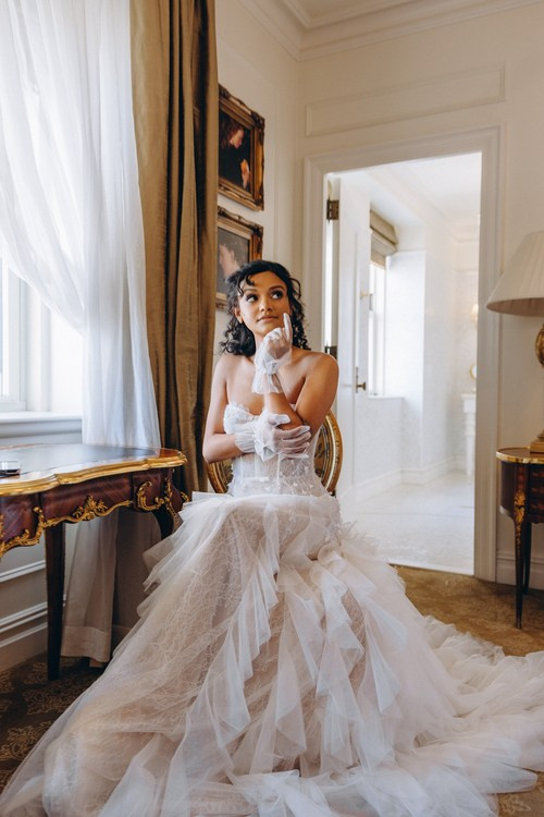 Морска сватба Варна плажна церемония залез над морето романтична фотография България