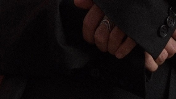 PHOTOS. Visual artist, available worldwide