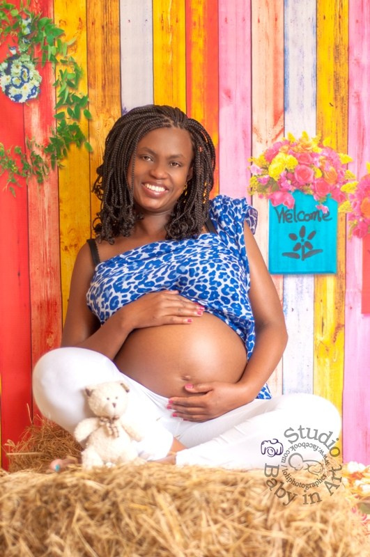 Hot maternity shoots in Nairobi and Mombasa. Newborn, Baby, Maternity and Family Photographer Nairobi Mombasa Kenya