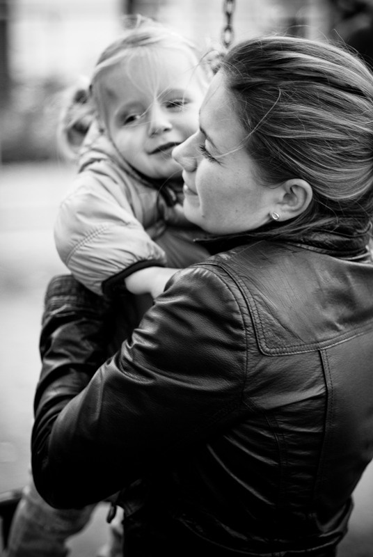 Jana and Katya at Mikhailovsky garden. Victoria Dini. Art photography in London / Folkestone, UK