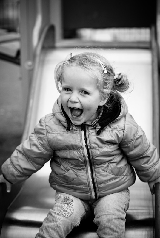 Jana and Katya at Mikhailovsky garden. Victoria Dini. Art photography in London / Folkestone, UK