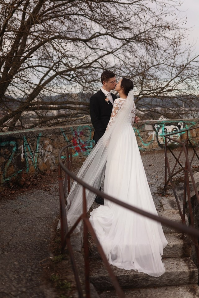 After Wedding Shooting – Traumhafte Hochzeitsfotos nach dem großen Tag | Albina Vaniyants. Professionelle Familienfotografie, Kinderfotografie und Portraitfotografie in Linz, Oberösterreich - Albina Vaniyants, Fotografin aus OÖ