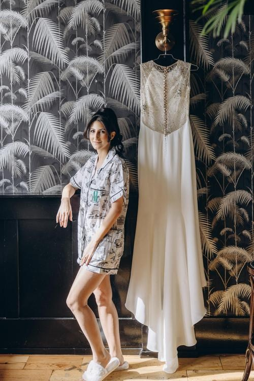 Детайли сватбена рокля булка професионална сватбена фотография fine art стил България