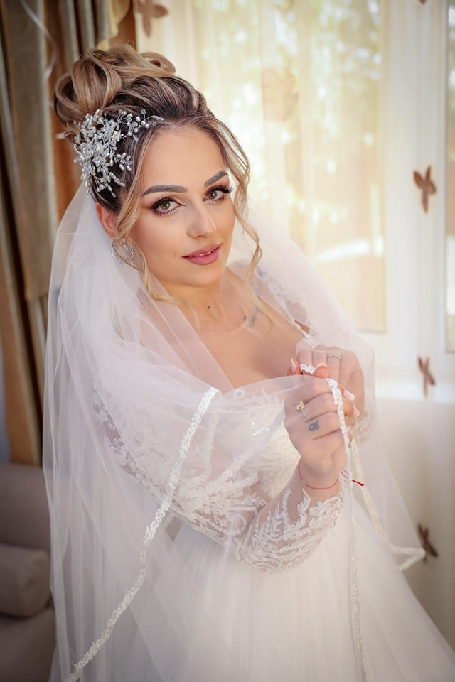 Iulia & Lucian. Fotograf Nuntă Constanța - Moments by Gub