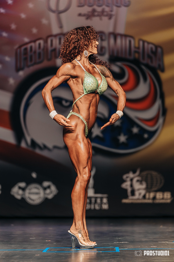 Photographer & Videographer in Florida, Miami, Sunny Isles, Boca Raton. Photo & Video Production Studio #1