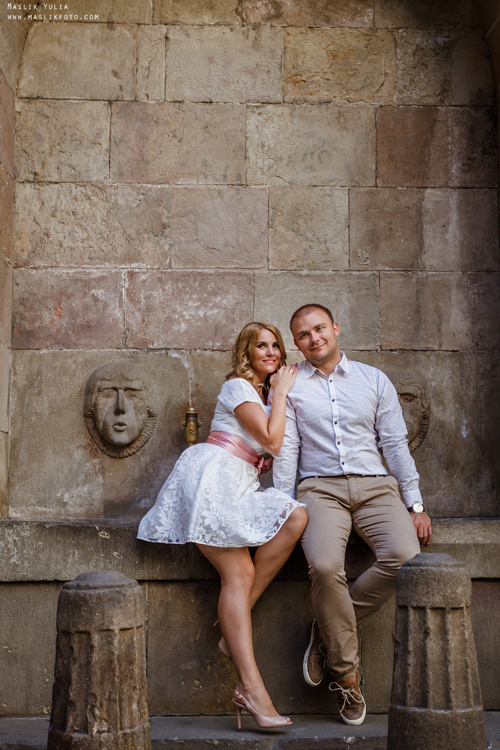 Нежная фотосессия в Барселоне. Фотограф в Барселоне Испании Маслик Юлия