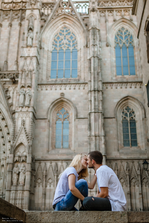 Dynamiczna sesja zdjęciowa w Barcelonie. Fotograf w Barcelonie Hiszpanii Maslik Yulia