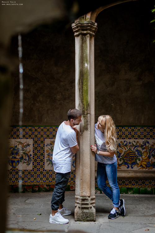 Dynamiczna sesja zdjęciowa w Barcelonie. Fotograf w Barcelonie Hiszpanii Maslik Yulia