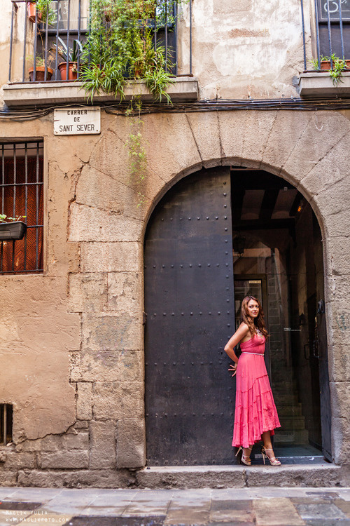 Индивидуальная фотосессия в Барселоне. Фотограф в Барселоне Испании Маслик Юлия
