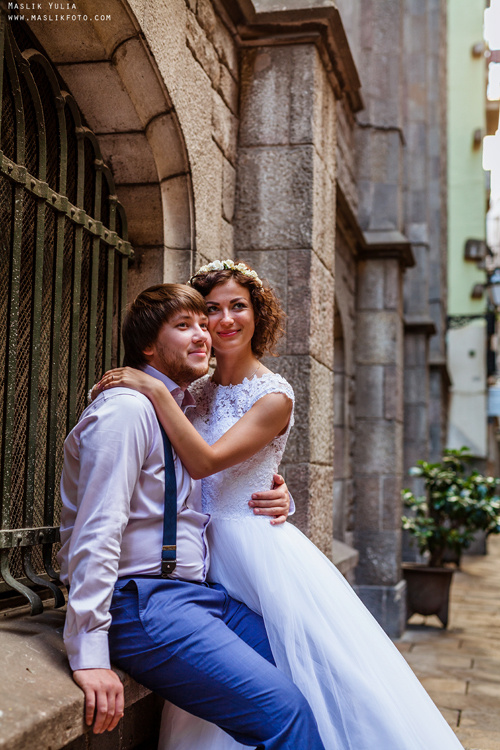 Wedding photo session in Lloret de Mar. Photographer in Barcelona Spain Maslik Yulia