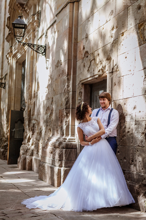 Wedding photo session in Lloret de Mar. Photographer in Barcelona Spain Maslik Yulia