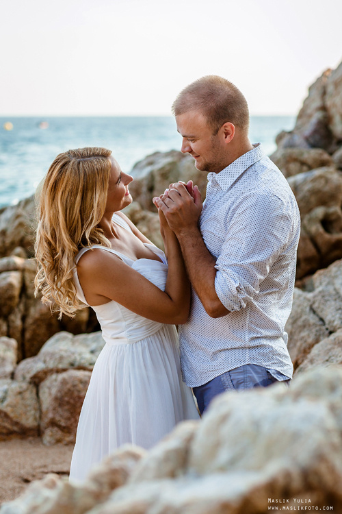 Нежная фотосессия в Барселоне. Фотограф в Барселоне Испании Маслик Юлия