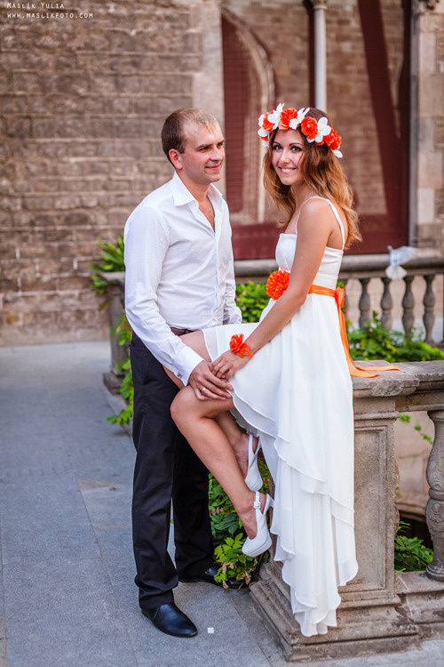 Wedding photo session in Badalona, Spain. Photographer in Barcelona Spain Maslik Yulia