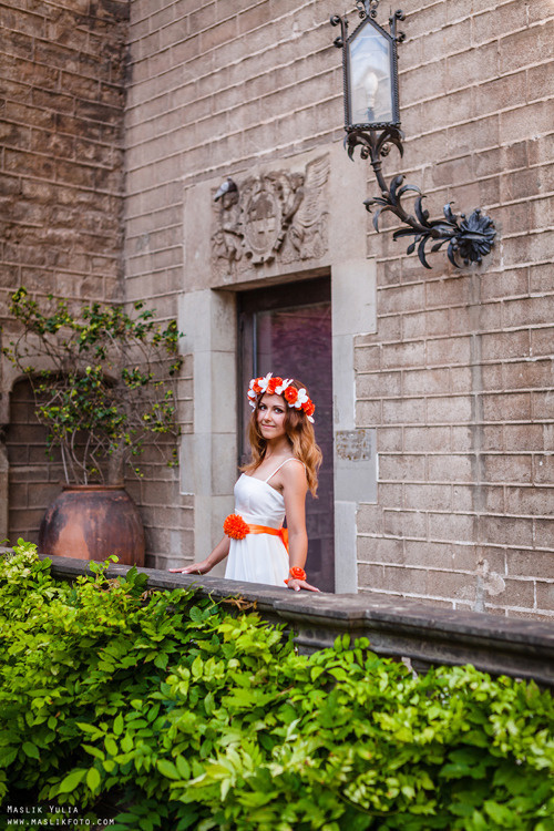 Wedding photo session in Badalona, Spain. Photographer in Barcelona Spain Maslik Yulia