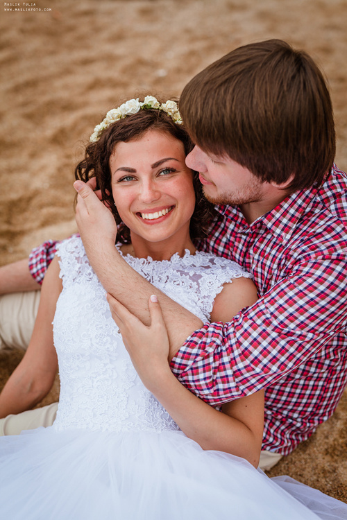 Wedding photo session in Lloret de Mar. Photographer in Barcelona Spain Maslik Yulia