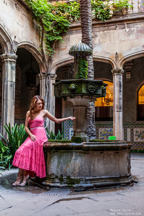 Индивидуальная фотосессия в Барселоне. Фотограф в Барселоне Испании Маслик Юлия