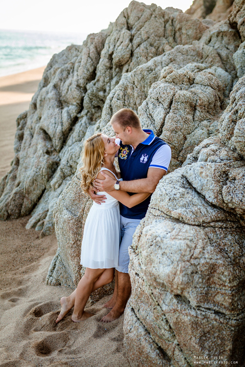 Нежная фотосессия в Барселоне. Фотограф в Барселоне Испании Маслик Юлия