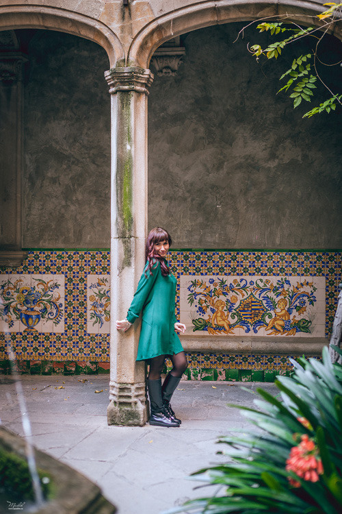 Autumn photo shoot in Barcelona. Photographer in Barcelona Spain Maslik Yulia