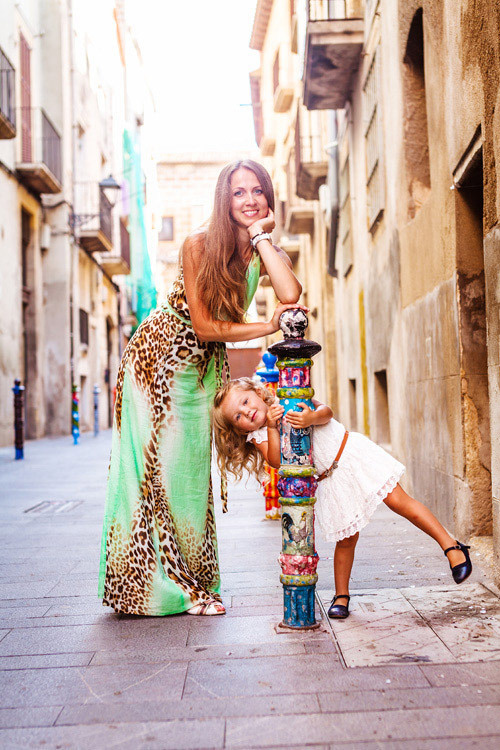 Sesión fotográfica familiar en Tarragona. Fotógrafo en Barcelona  Maslik Yulia