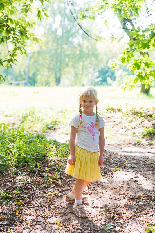 Family photoshoot in the nature, Slovenia. Wedding and Family Photographer in Slovenia