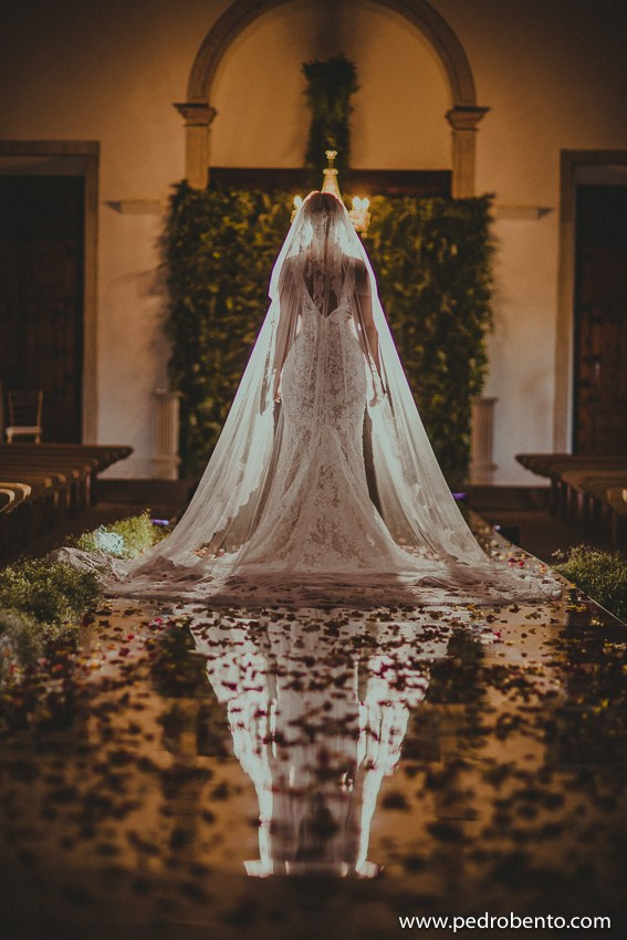 “Welcome To Our Show” — Destination Wedding Lisbon. Rui Mota Pinto Wedding Designer & Planner