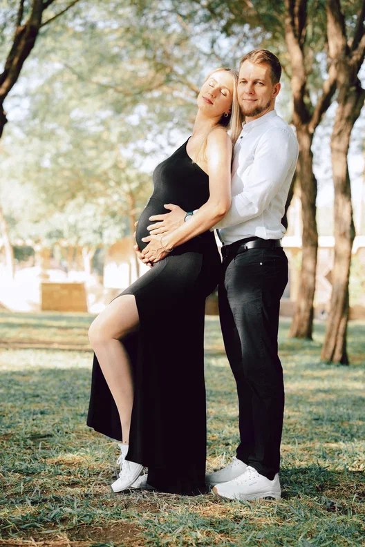 Love Story, Pregnancy. Portrait, Lifestyle and Lovestory photographer in Riyadh