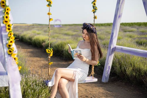 Sedinta foto in lanul de lavanda