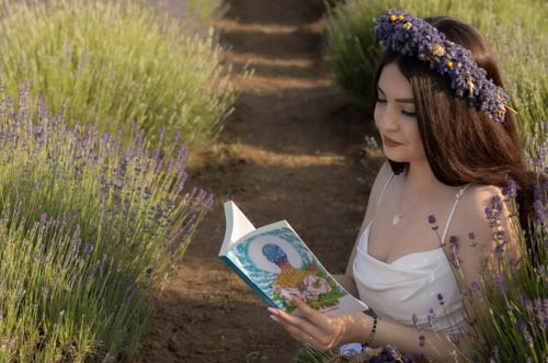 Sedinta foto in lanul de lavanda