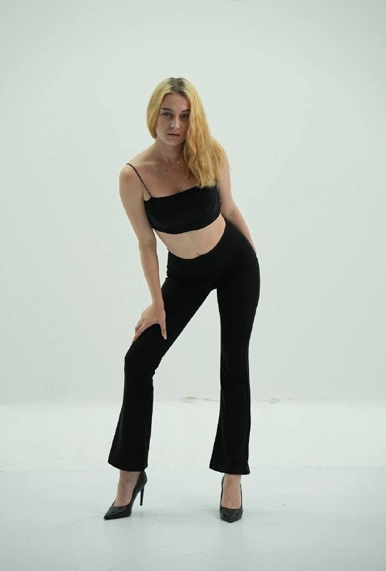 Valeria. BIG Model Agency. “Dare to Be Famous”