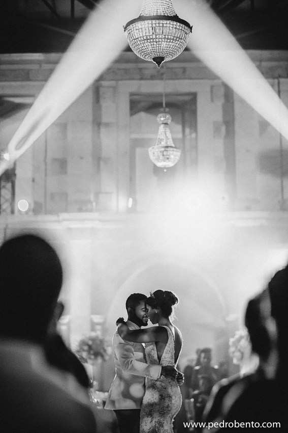 “Welcome To Our Show” — Destination Wedding Lisbon. Rui Mota Pinto Wedding Designer & Planner