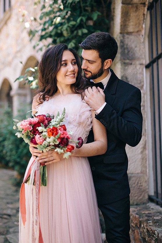 Свадебная фотосессия на берегу южного моря. Свадебный фотограф в Риге Юрий Кор