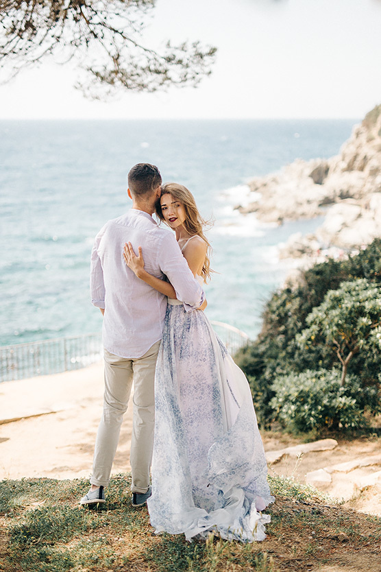 Свадебное лавстори на морском берегу. Свадебный фотограф в Риге Юрий Кор