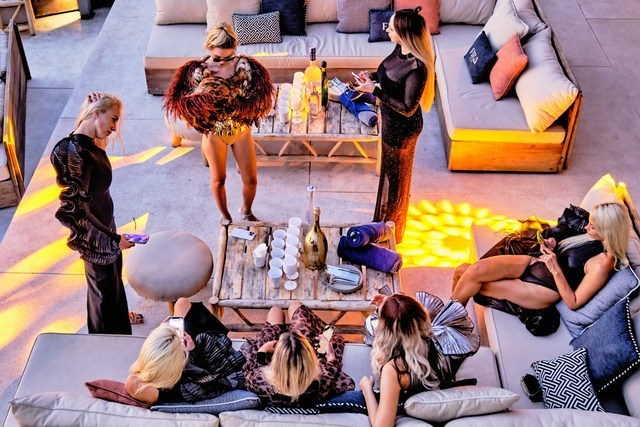 Фотоотчет с фэшн показа. Пхукет. Портретный фотограф Алена Новгородцева