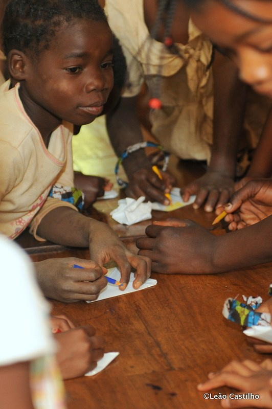 Photos of volunteer work in Mozambique. Simbahalu