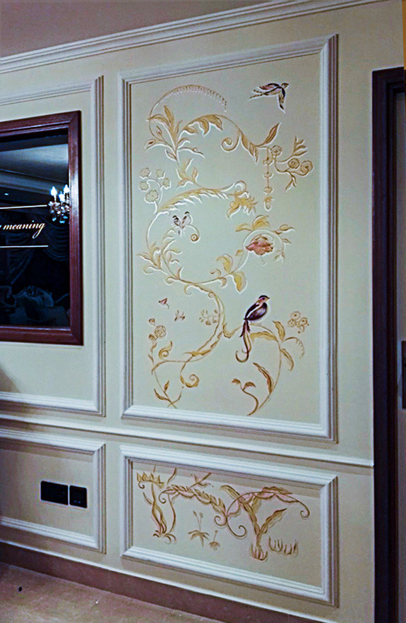 Chinoiserie style wall for showroom Algedra Interior Designs‎. Dubai. UAE. 2016.  Artistic design: Kathrin Kovshova. Artists team: Kathrin Kovshova, Ksenya Zarnitsina. 
