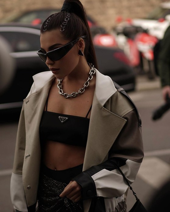 Karina Nigay. Julia Di |Fashion streetstyle photographer|videomaker in Milan & Paris