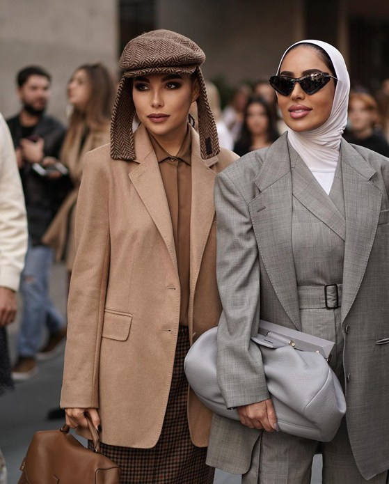 Just Fatema. Julia Di |Fashion streetstyle photographer|videomaker in Milan & Paris