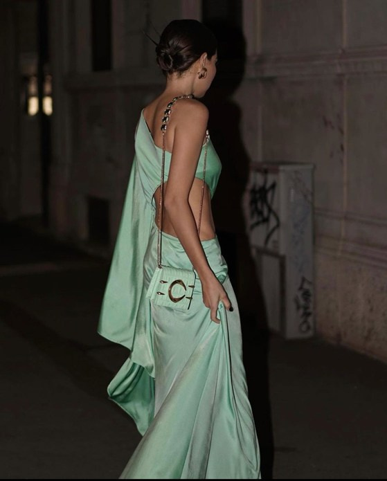 Karina Nigay. Julia Di |Fashion streetstyle photographer|videomaker in Milan & Paris