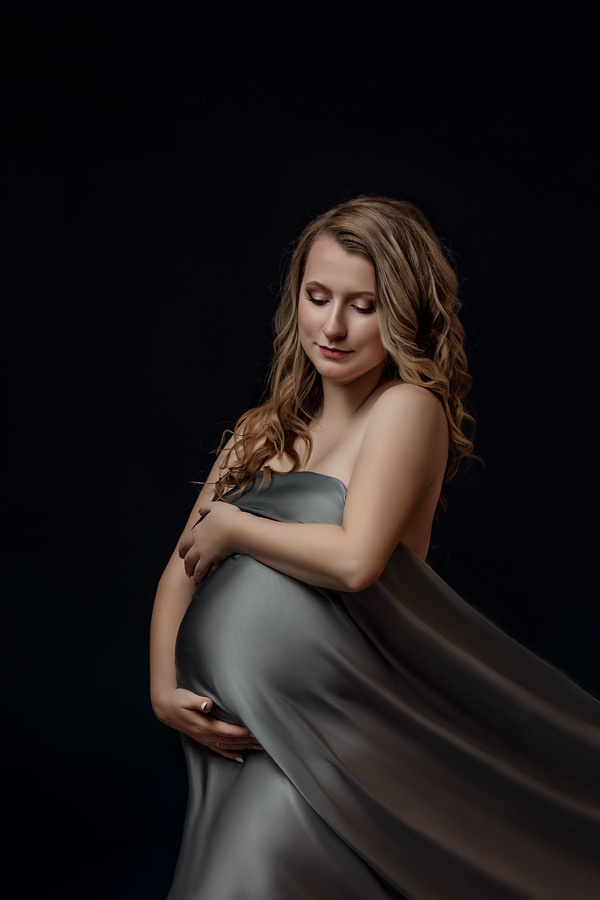 Анонс фотосессии беременности Юлии. Семейный и портретный фотограф в Эстонии Наталья Фрейманис