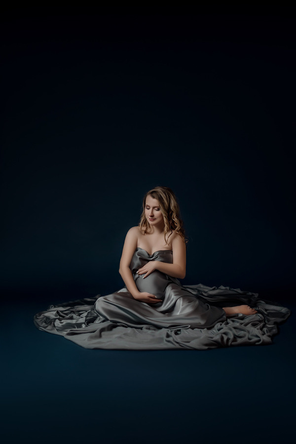 Анонс фотосессии беременности Юлии. Семейный и портретный фотограф в Эстонии Наталья Фрейманис