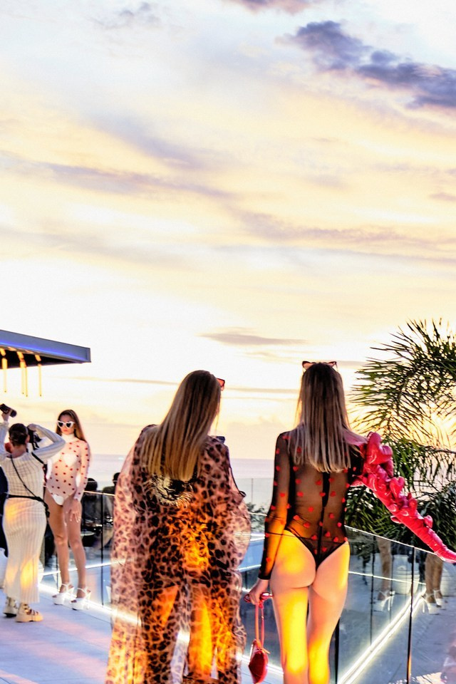 Фотоотчет с фэшн показа. Пхукет. Портретный фотограф Алена Новгородцева