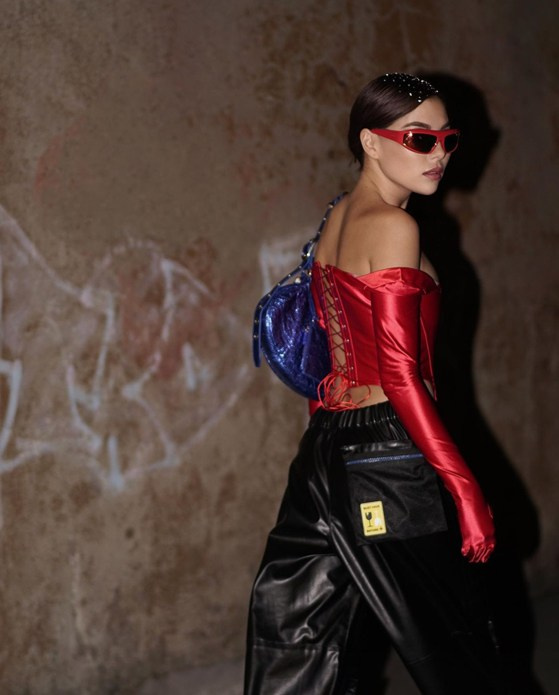 Karina Nigay. Julia Di |Fashion streetstyle photographer|videomaker in Milan & Paris