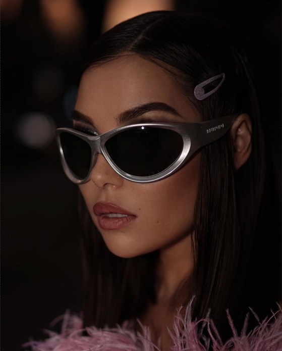 Karina Nigay. Julia Di |Fashion streetstyle photographer|videomaker in Milan & Paris