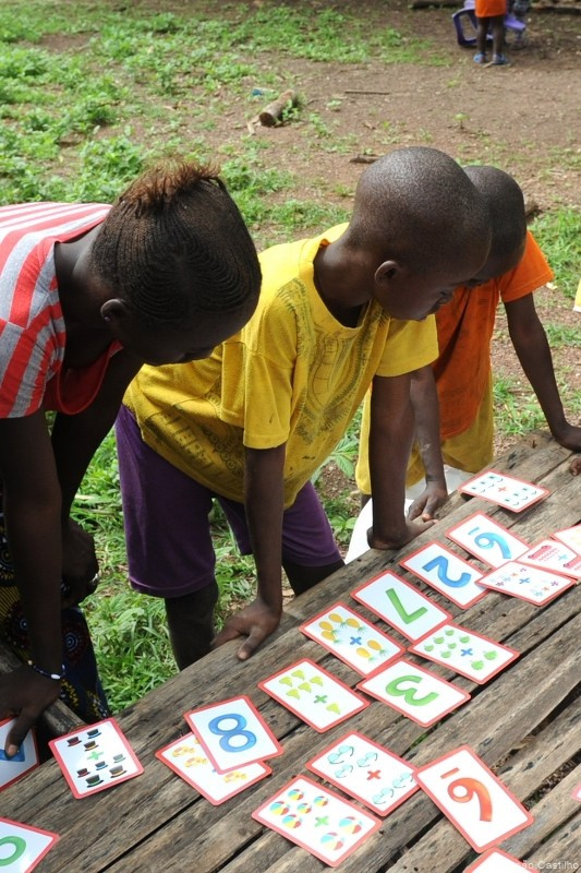 Photos of volunteer work at Senegal. Simbahalu