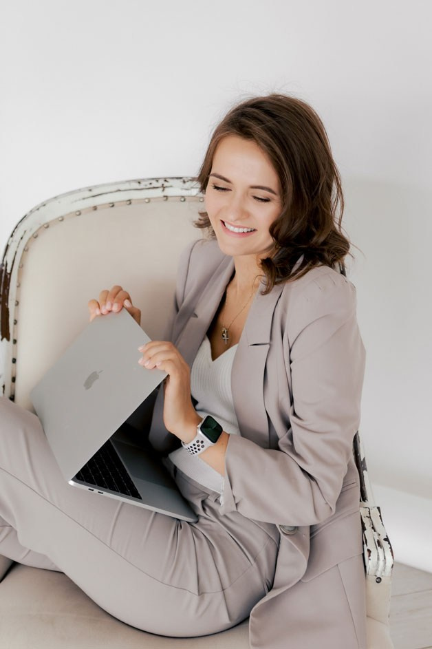 Julia. Dla strony internetowej marketingowca. Fotograf w Krakowie i Europie