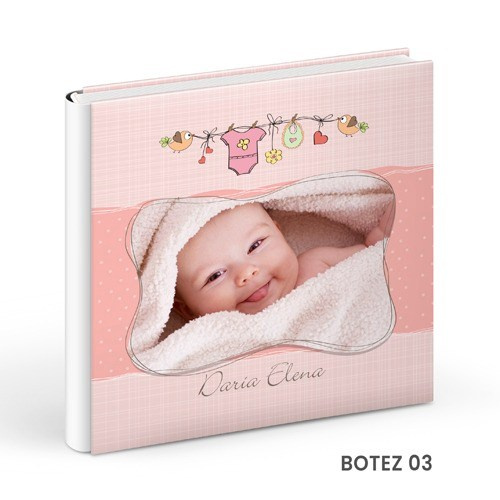 - Copertă delicată pentru album de botez cu tematică copilărie  - Model vesel de copertă album foto botez pentru fetiță/băiețel  - Album de botez cu copertă personalizată și design elegant  - Copertă colorată și jucăușă pentru albumele de botez.alinofotostudio,fotograf Botoșani ,fotograf Iași,fotograf Suceava ,Alin chirila fotograf, album botez, Photobook , servicii fotobotez,servicii foto video botez 